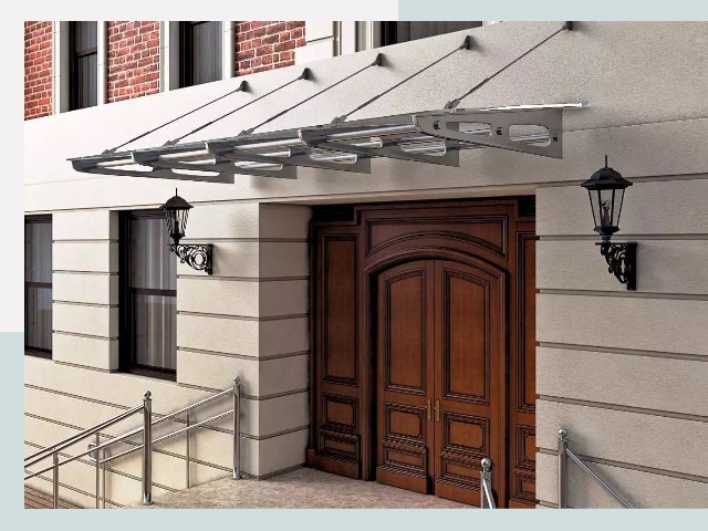 Металлические козырьки от 623 руб. в Коркине